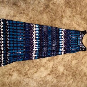 Scoop neck formal dress